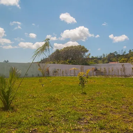 Апартаменты Quinta Da Luz Fenais da Luz